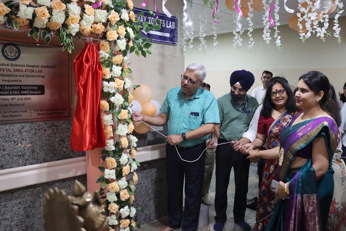 deoghar_aiims's tweet photo. Inauguration of MATERNAL FETAL SIMULATION LAB by the Department of OBG .
The department also organised a CME and Workshop on simulation on this occasion yesterday .
#maternalfetalsimulation #learningthroghsimulation #simulationeducation https://t.co/uVSBCzLW9B
