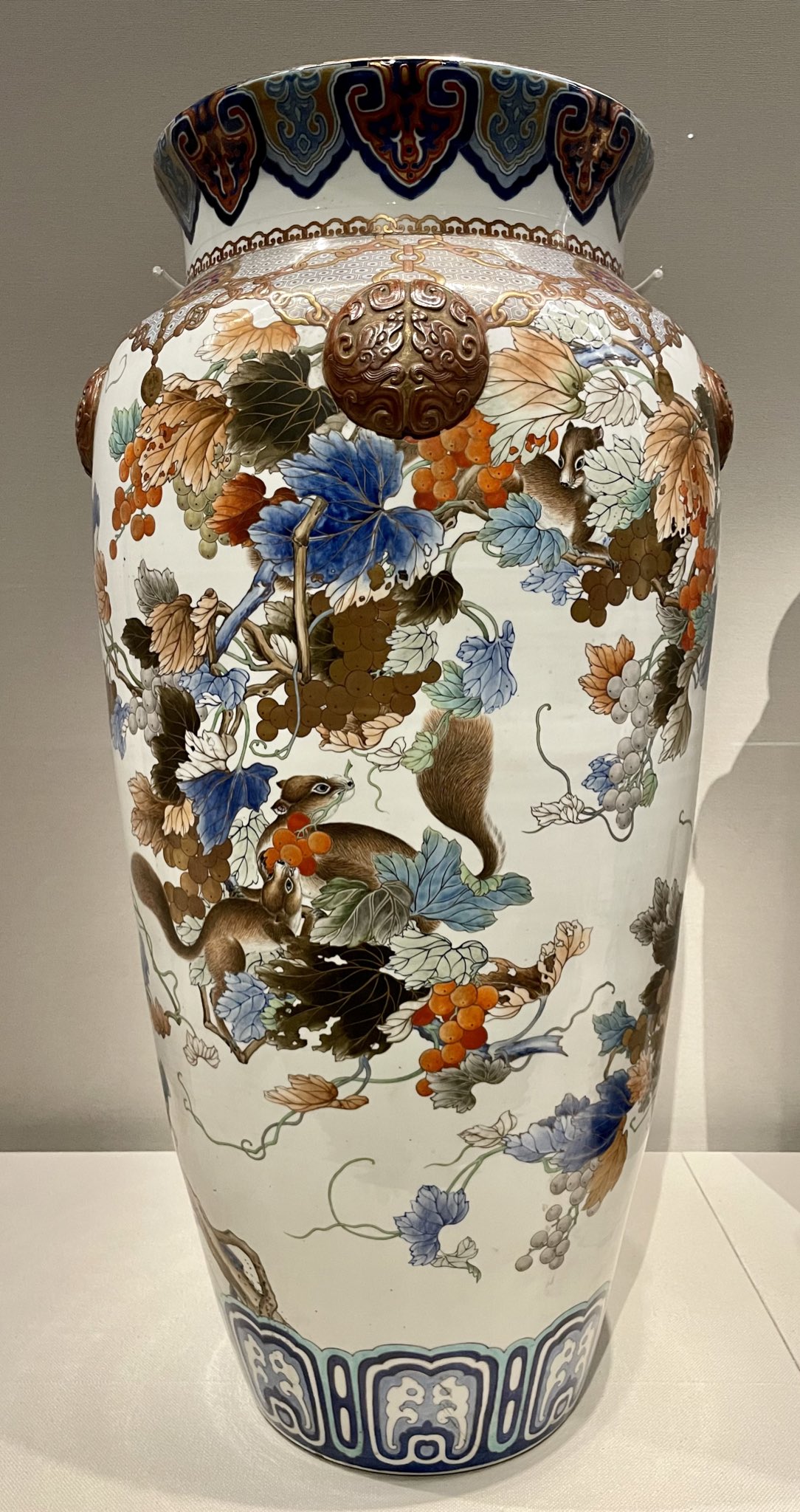 隈笹之図 花瓶 隈笹之図 花瓶 クマザサ | 植物図鑑 | 大阪市立長居植物園