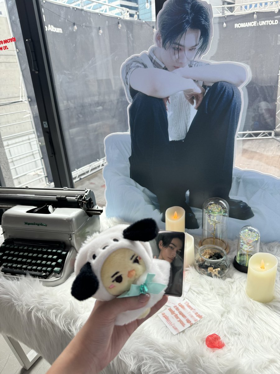 ennikpen's tweet photo. rikis corner in music plant hehe https://t.co/yZ1sCEifTd