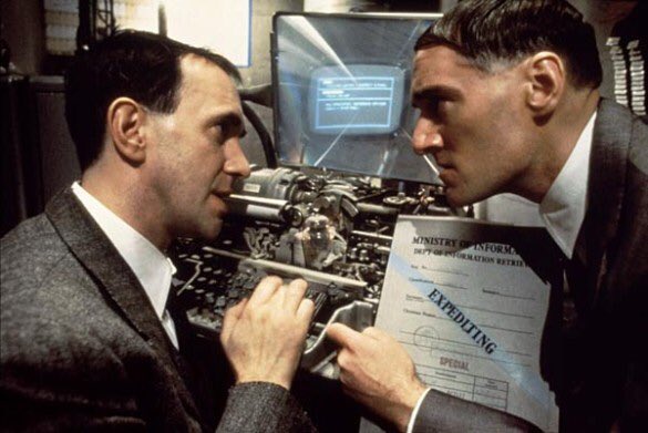 LegendumEst's tweet image. Fascinating : CrowdStrike is Brazil

We are in Brazil (by Terry Gilliam) with Sam Lowry 🦟 #Tuttle #Buttle
@CrowdStrike @George_Kurtz @satyanadella