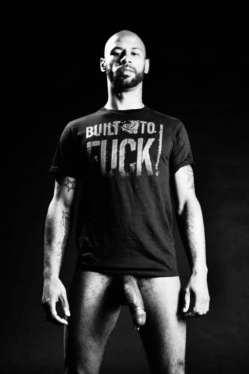 Gay B+W - MEN ONLY tweet media