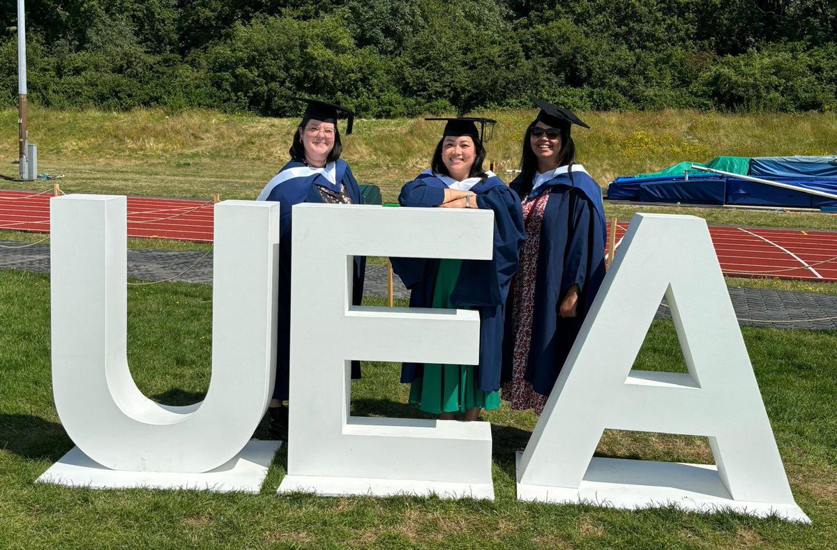Pharmacy West Herts Hospitals NHS Trust (@whhtpharmacy) on Twitter photo Congratulations to our Cohort 3 students on their graduation day! #pharmacytechnician <a href="/WestHertsNHS/">West Herts Teaching Hospitals NHS Trust</a> Congratulations to our Cohort 3 students on their graduation day! #pharmacytechnician <a href="/WestHertsNHS/">West Herts Teaching Hospitals NHS Trust</a>