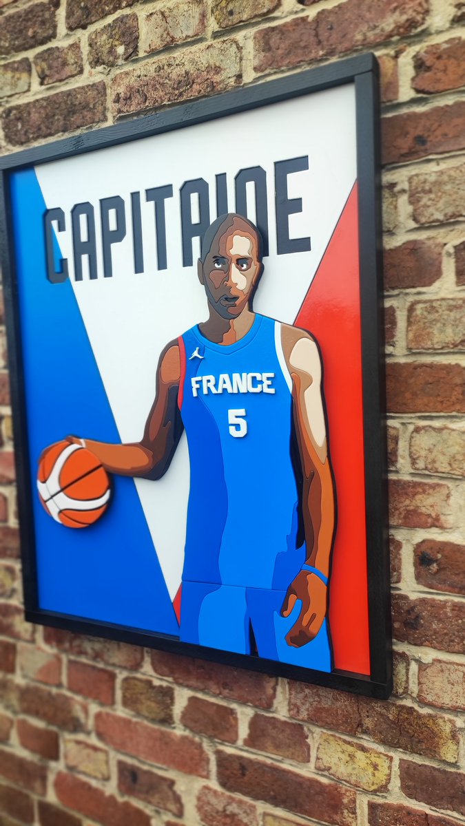 threeflo's tweet photo. Création en bois de @nicolas88batum 
Un max de RT pour notre Captain 🇨🇵🦇
#JO2024 https://t.co/qnkvfX2pzn