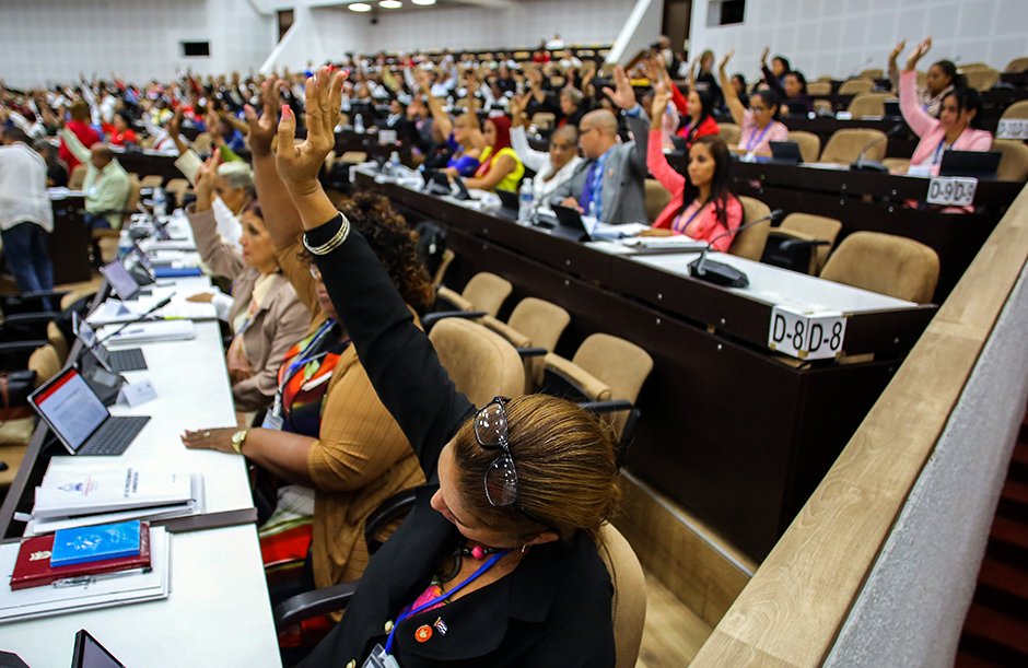 Tres leyes de trascendencia elevada para Cuba, las leyes de Migración, de Ciudadanía y de Extranjería.
Documentos desde los cuales también se apuesta por el protagonismo ciudadano y la unidad.
<a href="/serv_pcentro/">Empresa Servicios Portuarios del Centro</a> <a href="/E_RdgzDavila/">Eduardo Rodríguez Dávila</a> 
<a href="/MiguelPinedaLp1/">Miguel Pineda López</a> <a href="/GemarOsde/">GEMAR</a> 
<a href="/DespachoGEMAR/">Despacho GEMAR</a> 
#Cienfuegos