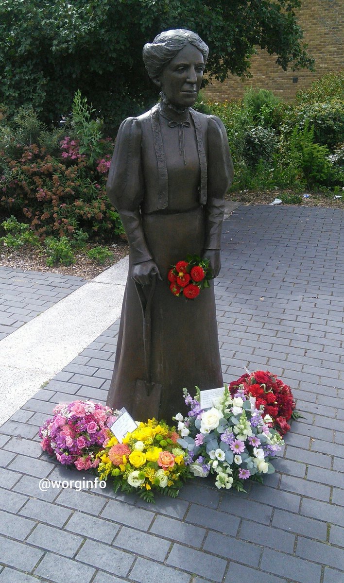 OTD 20 July1866 Ada Salter née Brown born in Raunds,Northants
Social reformer,environmentalist,pacifist &amp; Quaker
Pres. of Women's Labour League &amp; Pres. of National Gardens Guild
In London one of 1st women councillors &amp; the 1st woman mayor
1st Labour woman mayor in British Isles