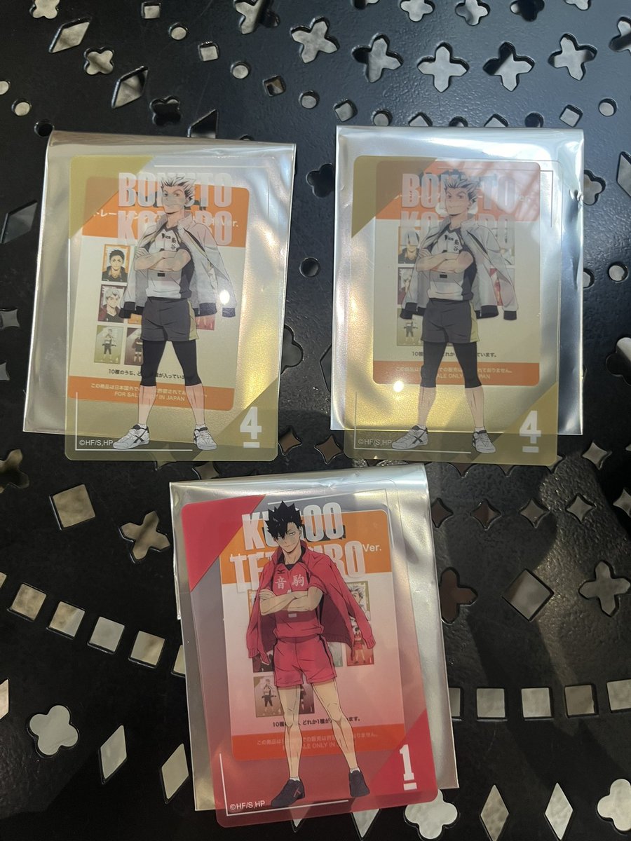 13___il's tweet photo. 譲渡
トレーディングクリアカード　主将ver

譲:黒尾•木兎　引き
求:及川　アップ

会場付近のフードコートにて待機しております。検索からお声掛けください。 https://t.co/lWLCQQmOCL