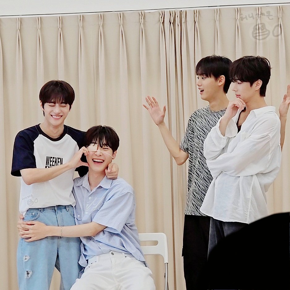 허니레몬 tweet media