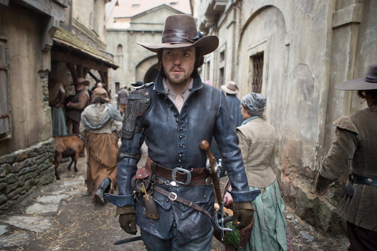 badly_wired's tweet image. An actor that was born for the role that they played.

#TomBurke #Athos #Musketeers
Images: farfarawaysite