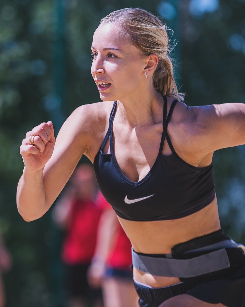 whccska's tweet image. Заряд энергии и красоты от именинницы 🤘🏼🥳