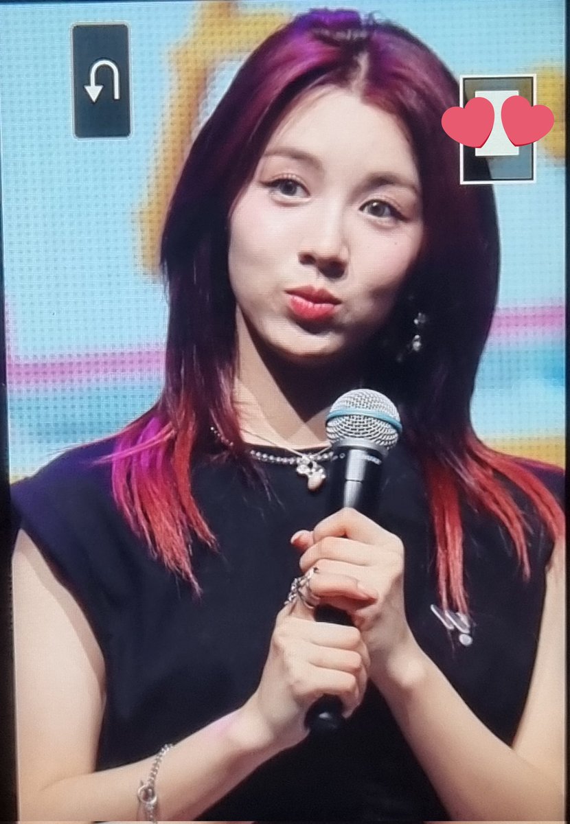 ktx_005's tweet photo. 240720 루시
❤️❤️
#우아 #WOOAH #루시 #LUCY https://t.co/xKPXMrfDWT