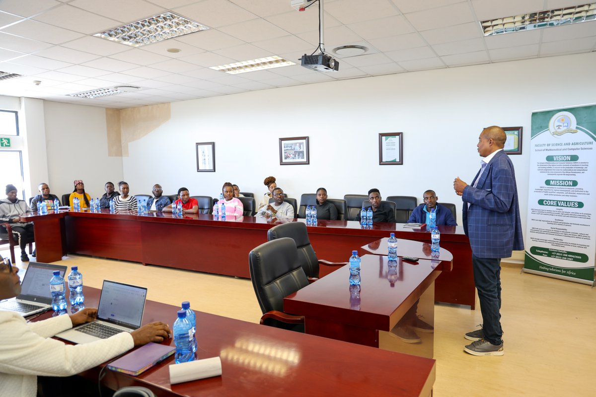 Nedbank's tweet photo. Nedbank GT gave students from the Universities of Limpopo and Mpumalanga a life-changing opportunity to kick-start their journey with us. An unforgettable experience where students had a taste of the future tech careers that Nedbank offers.
#TechnologySkills
#YoungDifferenceMaker https://t.co/fBMlj7yS7Q