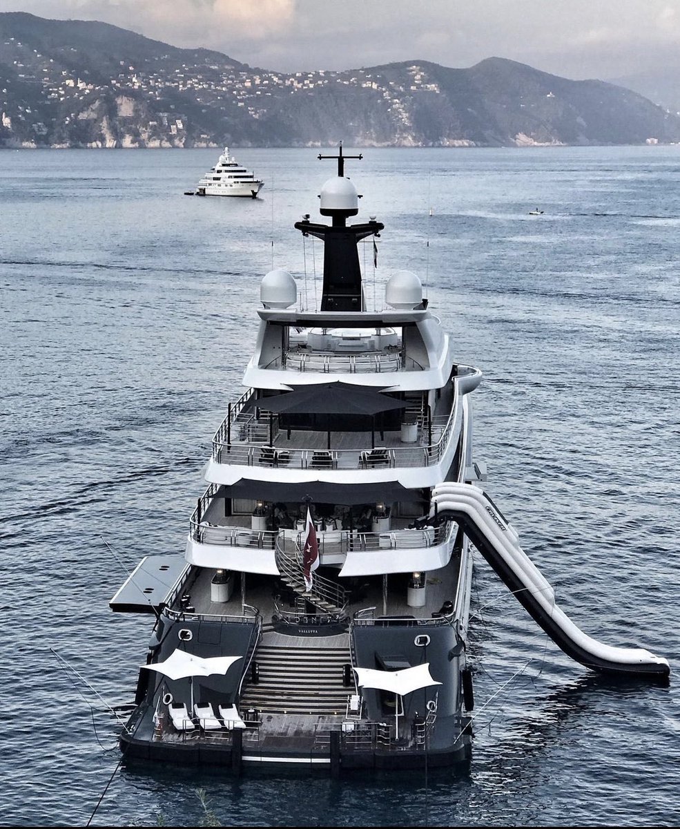 People do not decide their futures, they decide their habits and their habits decide their futures.