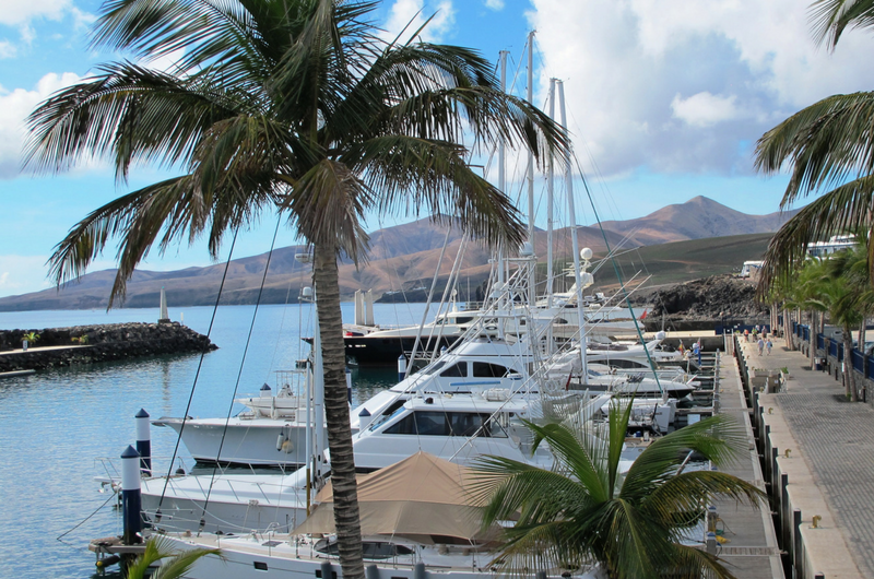Why sail with us-4-Scenic Beauty
Based on the SE coast of Lanzarote, with stunning views of the volcanic landscape, crystal-clear waters, and dramatic coastline, an amazing backdrop for our sailing adventures. #endeavoursailing #puertocalero #ryatraining #sailinginthecanaries