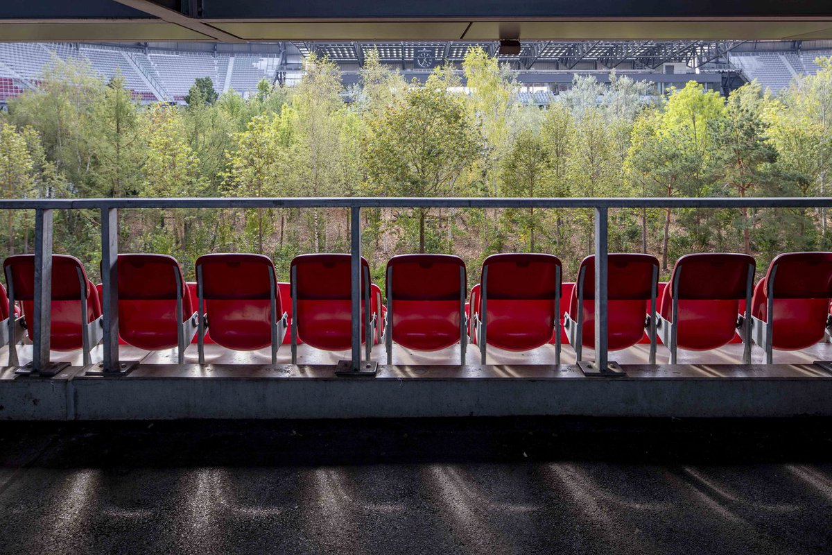 w_emerg's tweet photo. What if our future forests were confined to #stadiums?
This thought-provoking question lies at the heart of FOR FOREST ,the Unending Attraction of Nature, Austria's largest public art #installation, unveiled on September 8, 2019. 
#FORFOREST #ClimateChange #klagenfurtevents https://t.co/zRI5tcr3qh