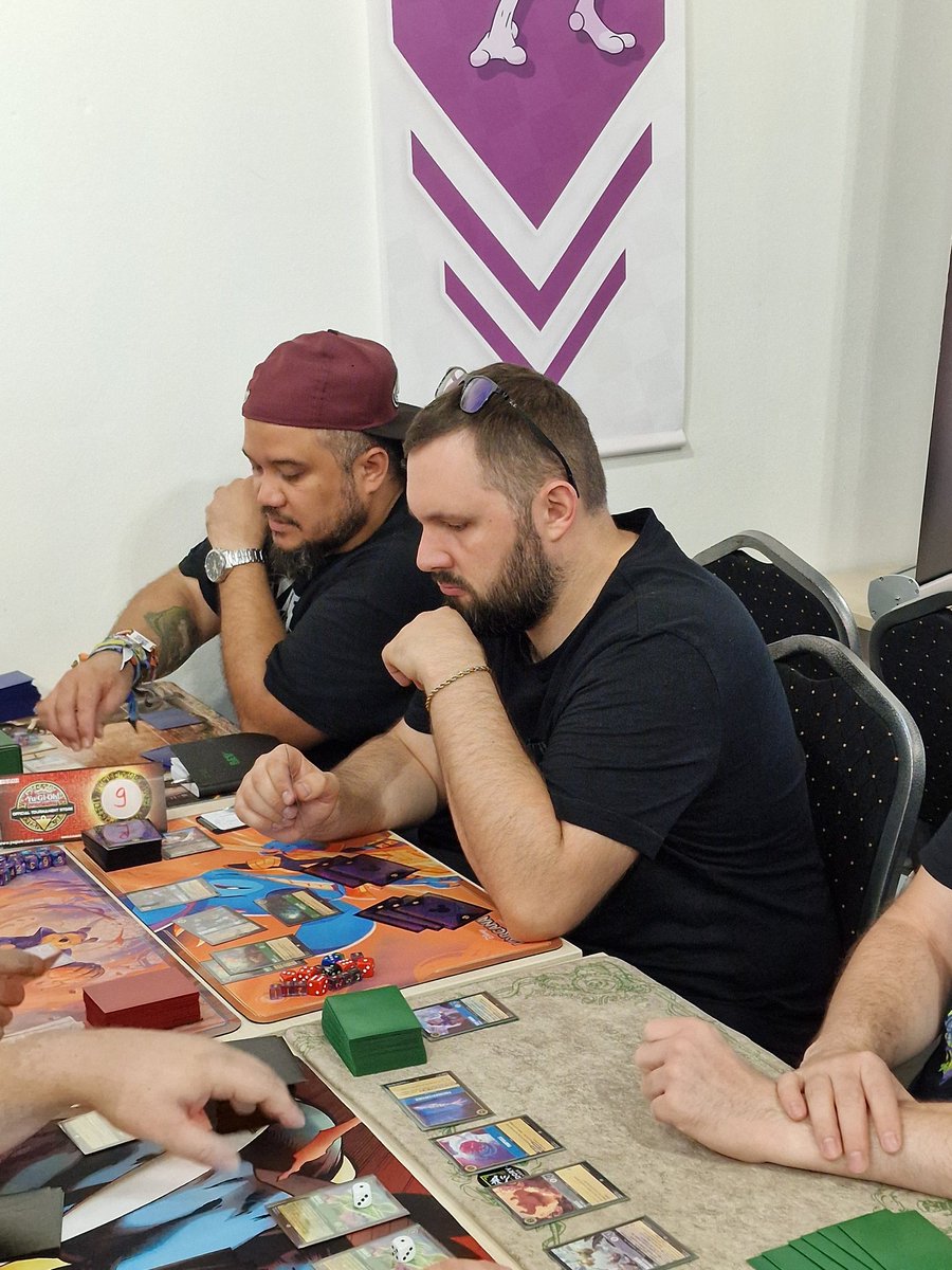 DonSl4sH's tweet photo. Die @PlayingDucks heute am start bei der Set Meisterschaft im #Animany in Hürth https://t.co/74fTNVNi9X