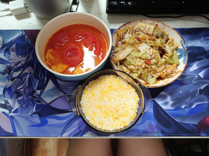 一菜一汤二两米饭，简单维持一下绳命 https://t.co/Q1XWMvwwj1<a href="/tag/%E9%9C%B2%E5%87%BA"class="tags"><span>#露出</span></a>