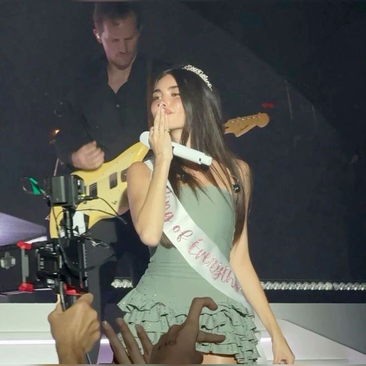 MadisonSourceHQ's tweet image. let’s try and fill this book up docs.google.com/forms/d/1BhNhV…