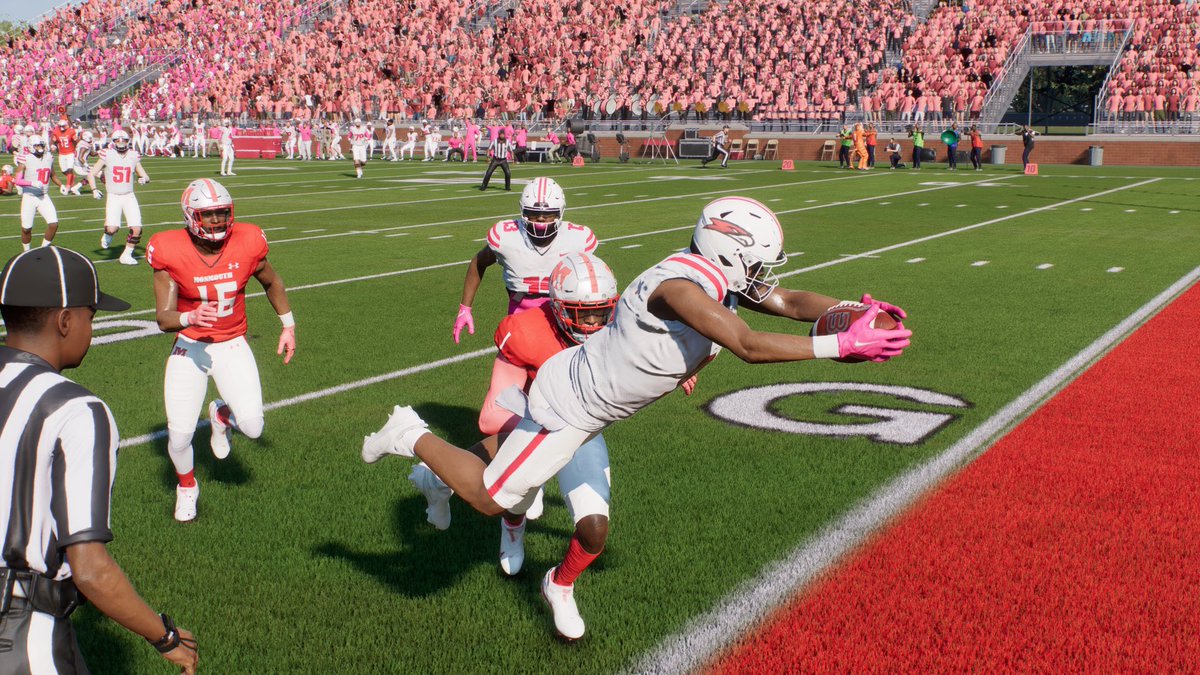 We’re in the game!

#CFB25 | #BeRed 🔴⚪️