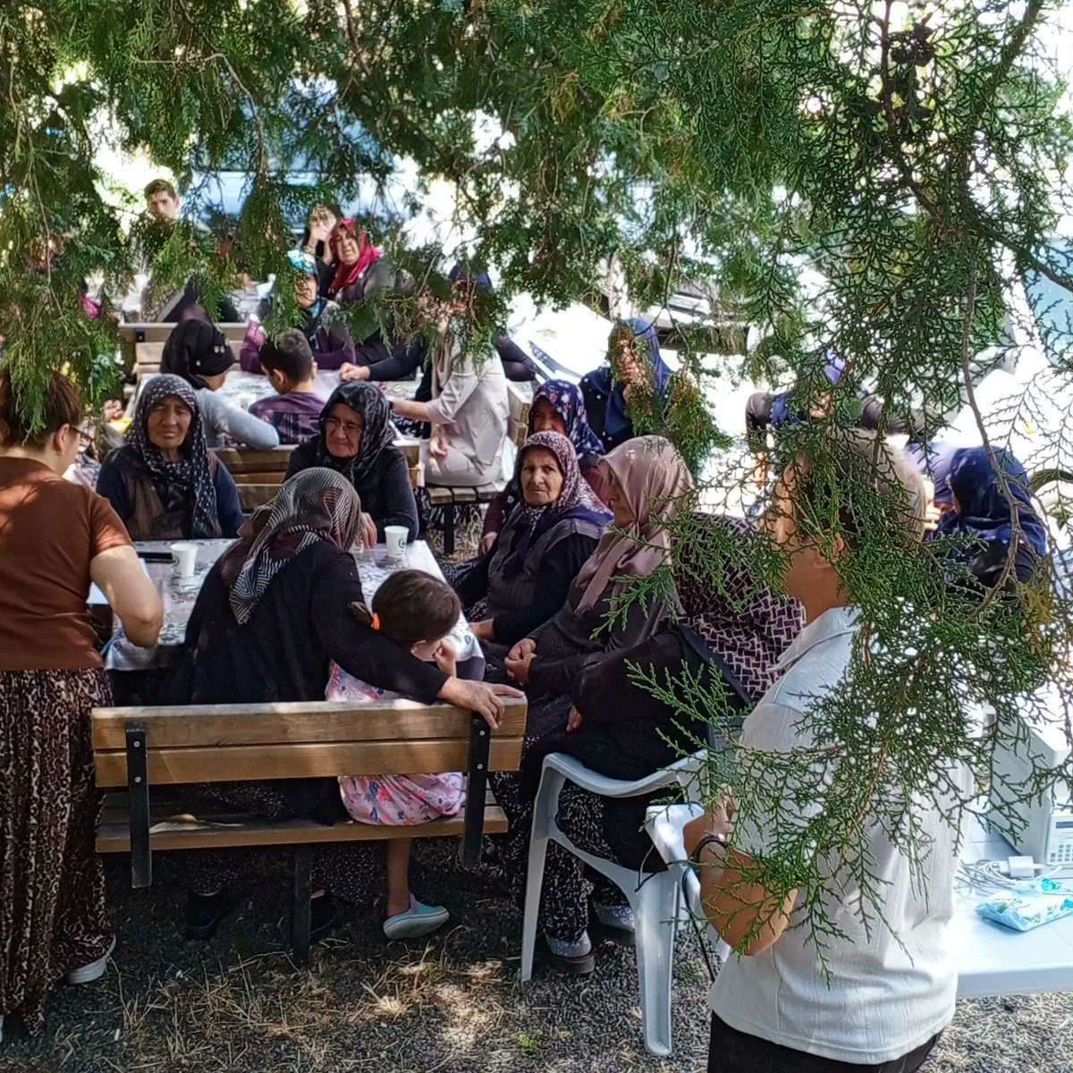 AfsarBala's tweet photo. Ankara'daki Kadın Kooperatiflerinin Kapasitesinin ve Kadın İstihdamının Geliştirilmesi Projemizin Açılış Toplantısını gerçekleştirdik. Katılım sağlayan herkese teşekkürler ederiz. https://t.co/6uOlPGTiPc
