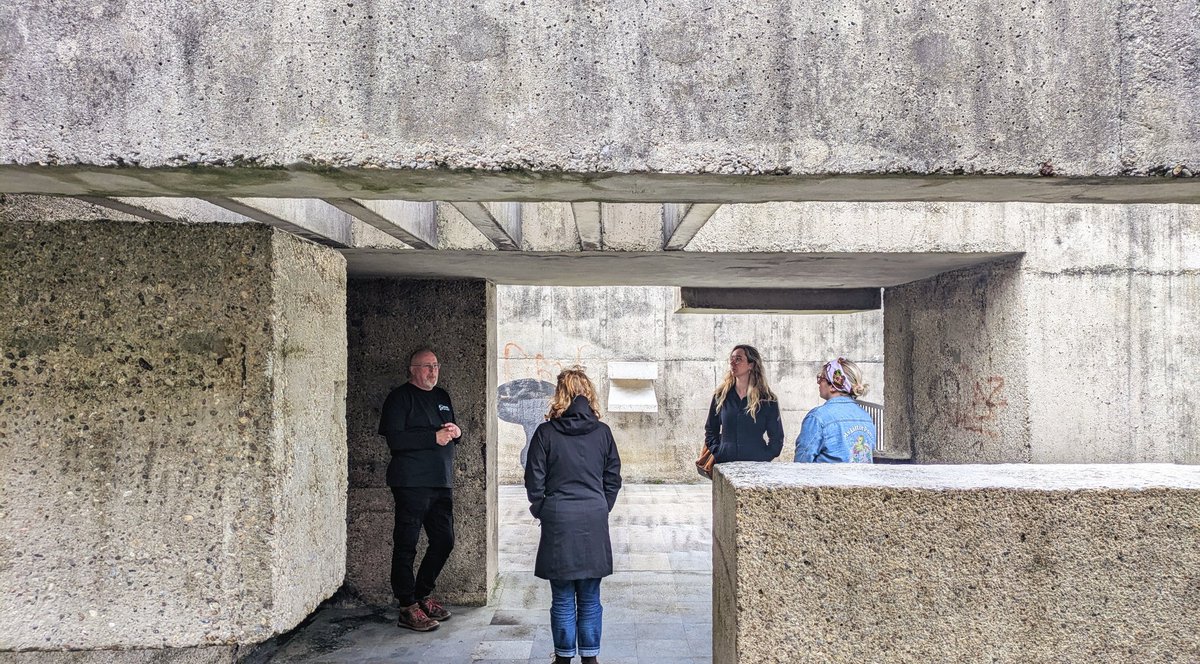 build_cultr's tweet image. R&amp;amp;D trip with Marc Rees and @Craftedspace. A tour of the Apollo Pavilion in #Peterlee and @DurhamGala

The Phantom Pavilion is an ambitious project working with artists Marc Rees &amp;amp; Jenny Hall, co-developed with @nomorenowt &amp;amp; @redhillsdurham

More soon 👀
#peterlee #wrexham