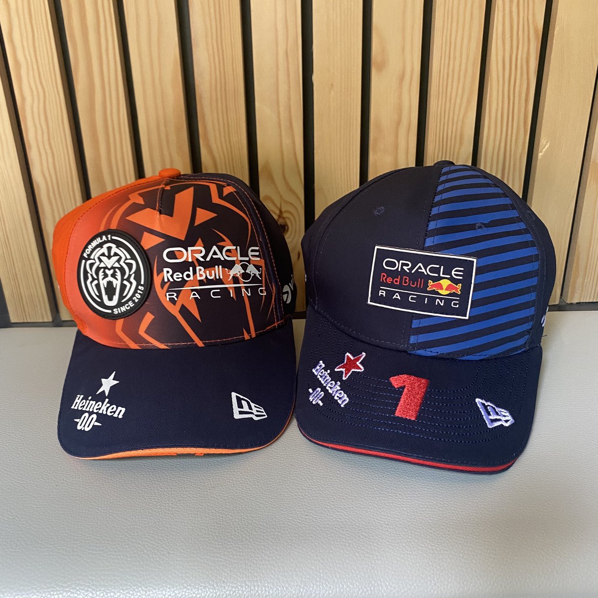 RacingApparelUK's tweet photo. 🏁 New In Stock! 🏁

Max Verstappen F1 2024 Red Bull Racing Caps from just £21.99

Free UK Delivery 🚛
Worldwide Delivery Available 🌍

➡️ https://t.co/8GKzANJPGo ⬅️

#F1 #HungarianGP https://t.co/TbPscj7FTM