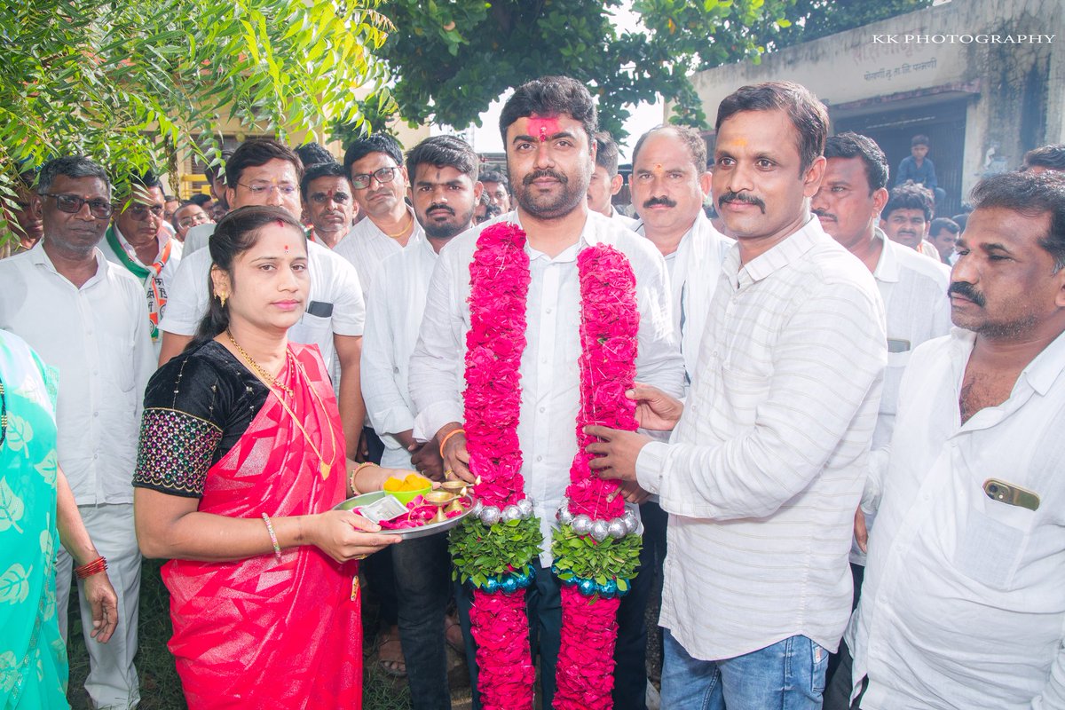 rajeshvitekar_'s tweet photo. 📍नागरी सत्कार सोहळा..!
पोखर्णी(नृसिंह) व शेळगाव !!
सर्व युवा समर्थकांचे मन:पूर्वक आभार!!
#AjitPawar #mlc #thanks #NCP #ncp #आमदार #rajeshvitekar #suniltatkaresaheb #satkar #Maharashtra #सत्कारसमारोह https://t.co/LE6I9lxB7e