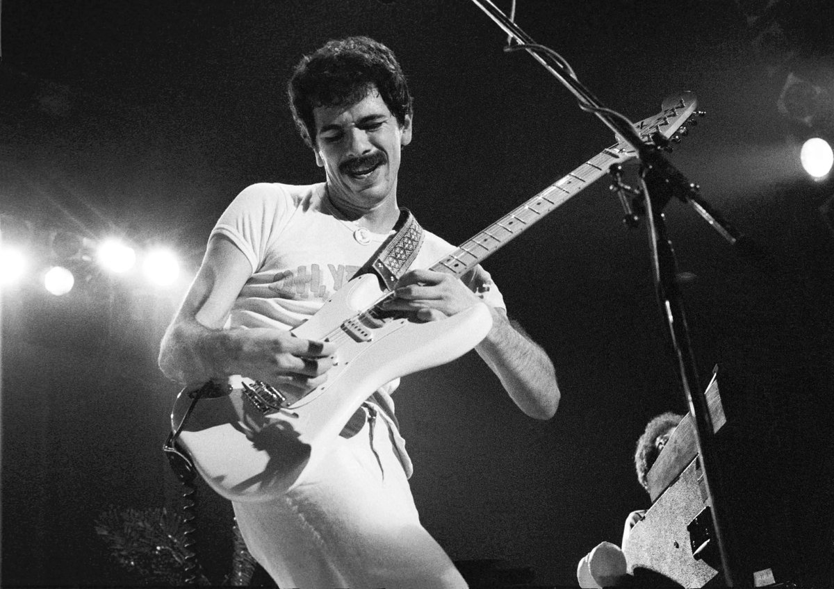 lofcr1's tweet photo. Happy birthday Carlos Santana, born on 7/20/1947. https://t.co/xl9SFWtjSp