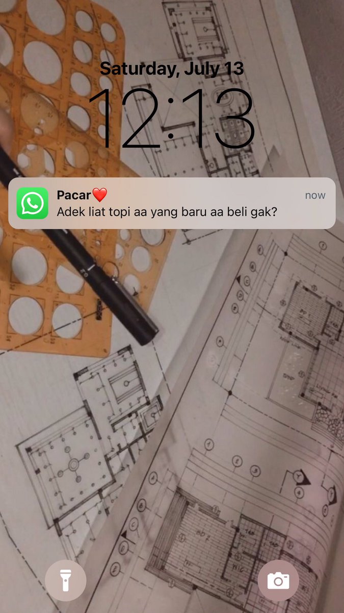 · 834