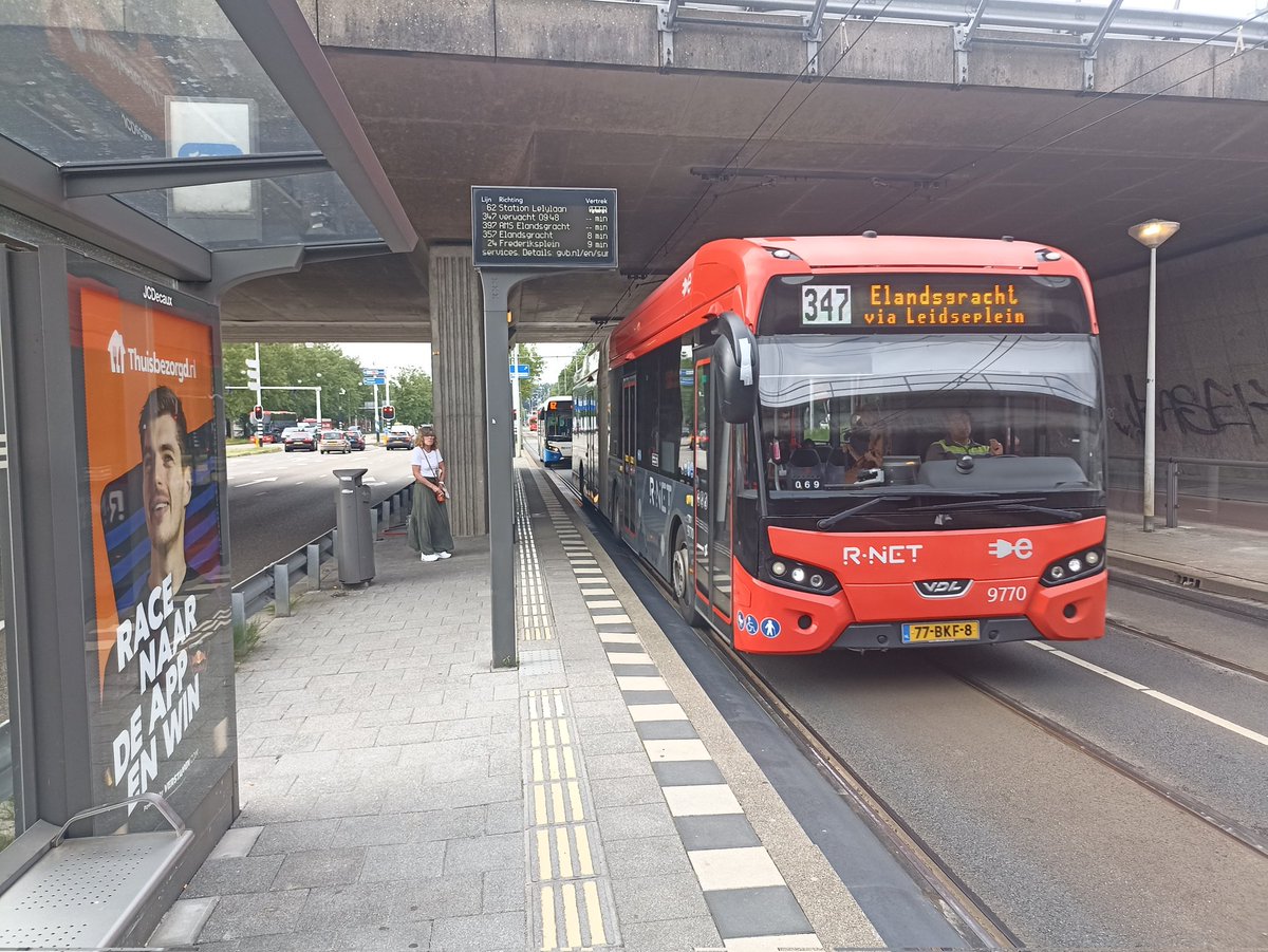 tugunov's tweet image. Amstelveensweg metro station transit hub with eBRT line stop. #amsterdam #BRT #transithub