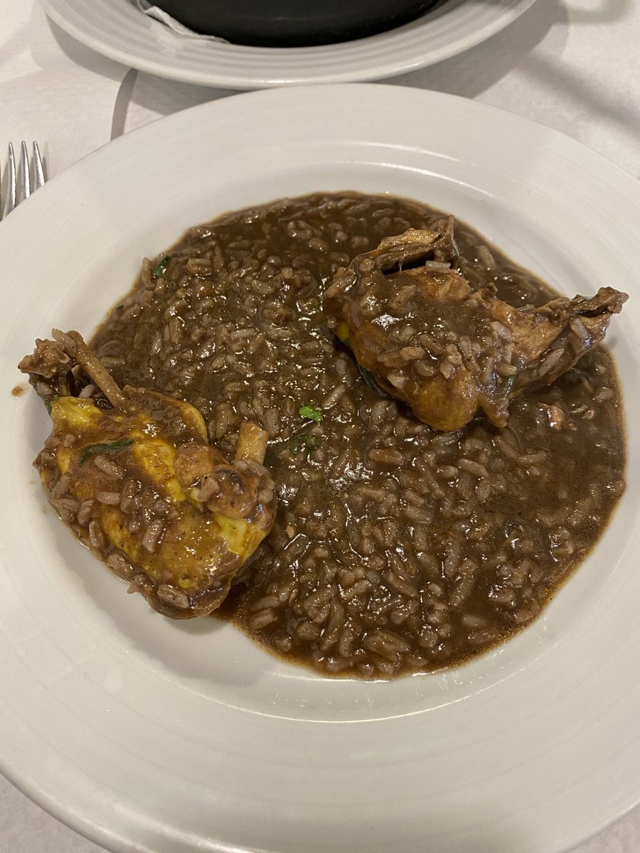 cessiem's tweet image. Já o que verão não vem…