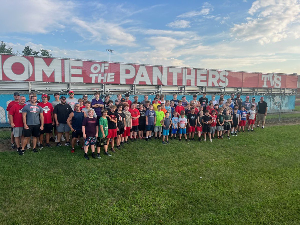 TVS_Football's tweet photo. We had a great time working with our youth teams this week! https://t.co/pbjY8tCRKw
