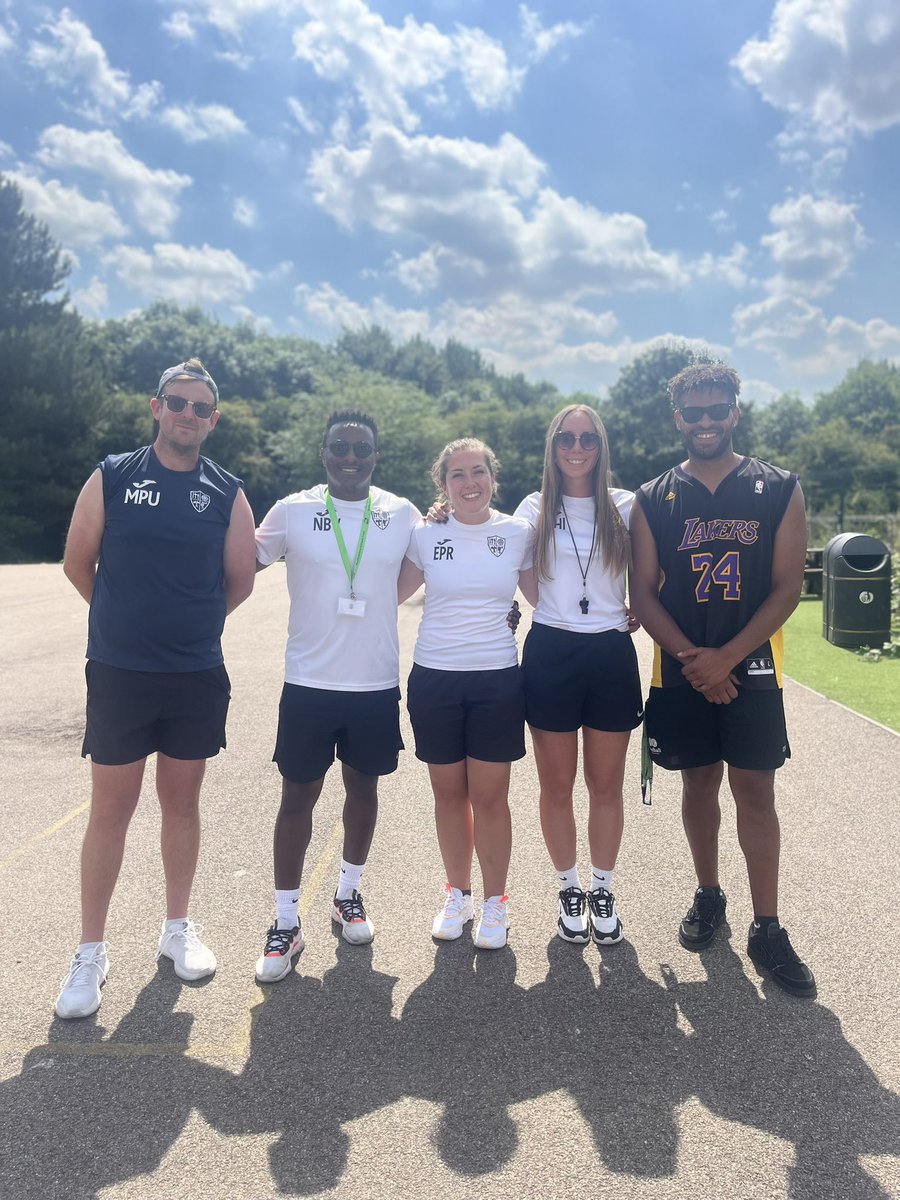 PEMissPrior's tweet photo. 5 years ✅ I will miss you @EtonburyPE 🥹💙 https://t.co/XfWs9HOEE3