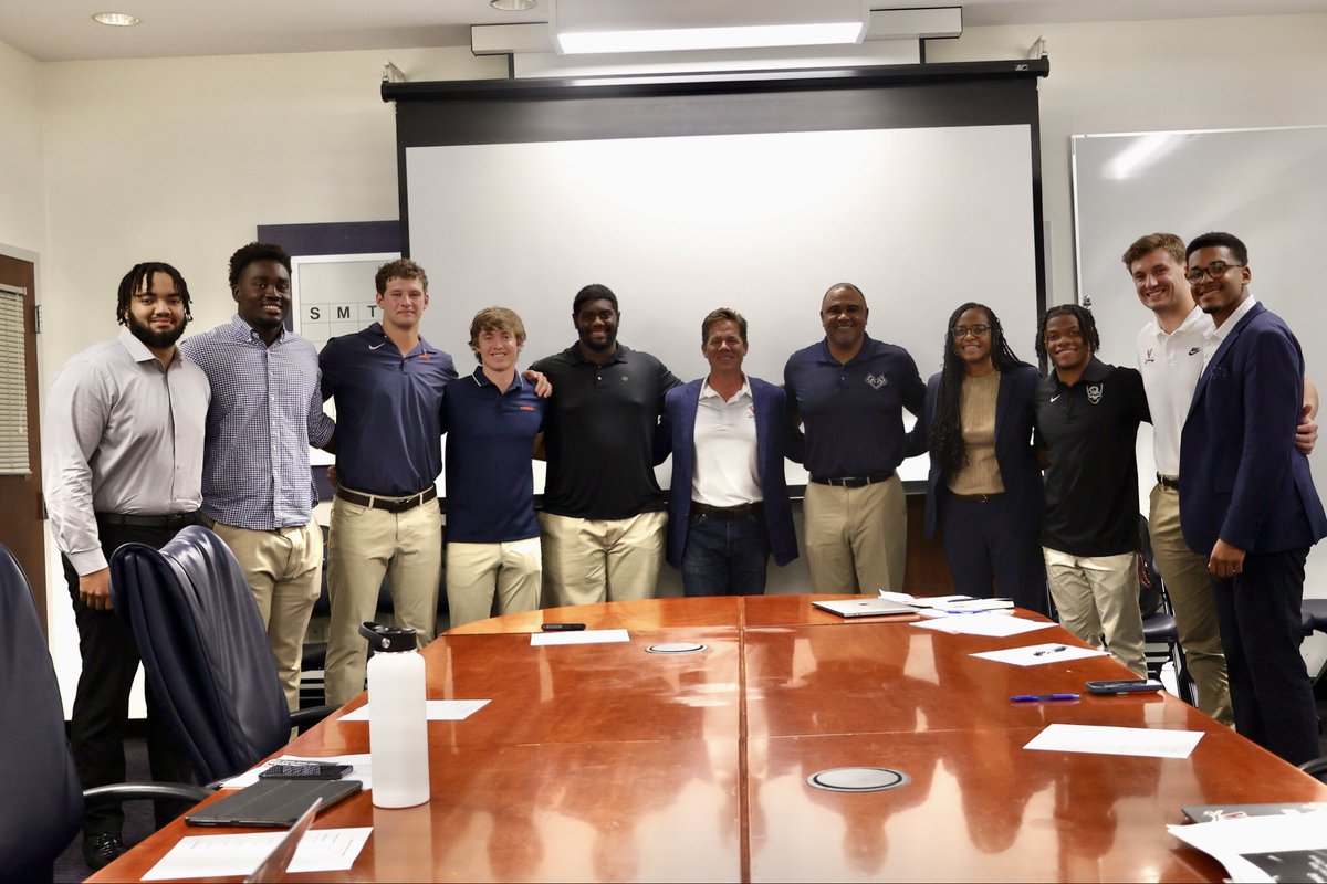 Hoos ready for hire! Thank you to <a href="/UVAFootball/">Virginia Football</a> Alumni Club, <a href="/CavFuturesFDN/">CavFutures Foundation</a> and <a href="/ADWilliamsUVA/">Carla G. Williams</a> for providing “shark tank” style feedback on final project presentations for the Pathways Rotational Internship. #Wahoowa #GoHoos #CareerDevelopment