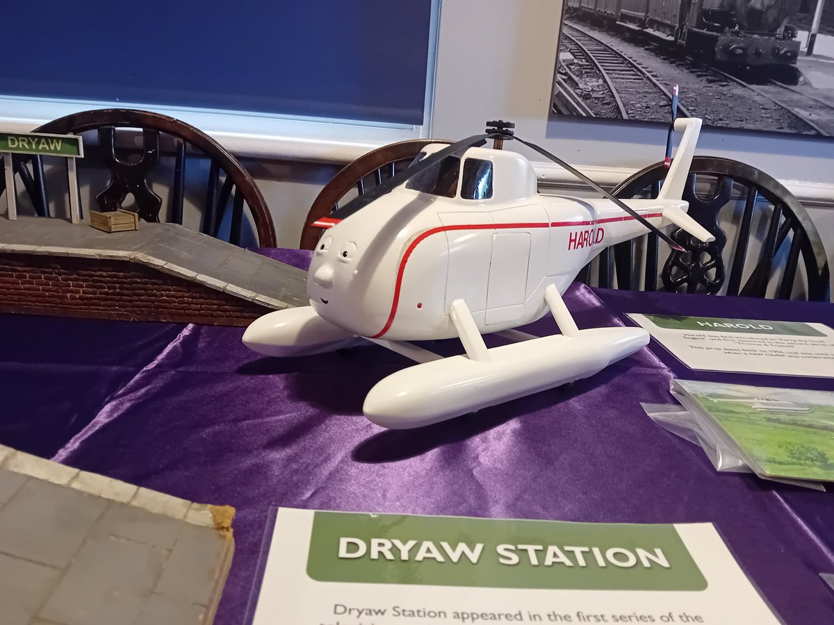 Harold prop at abergonolwyn was rlly cool to see.
Wai propellers bent though?
#awdry4