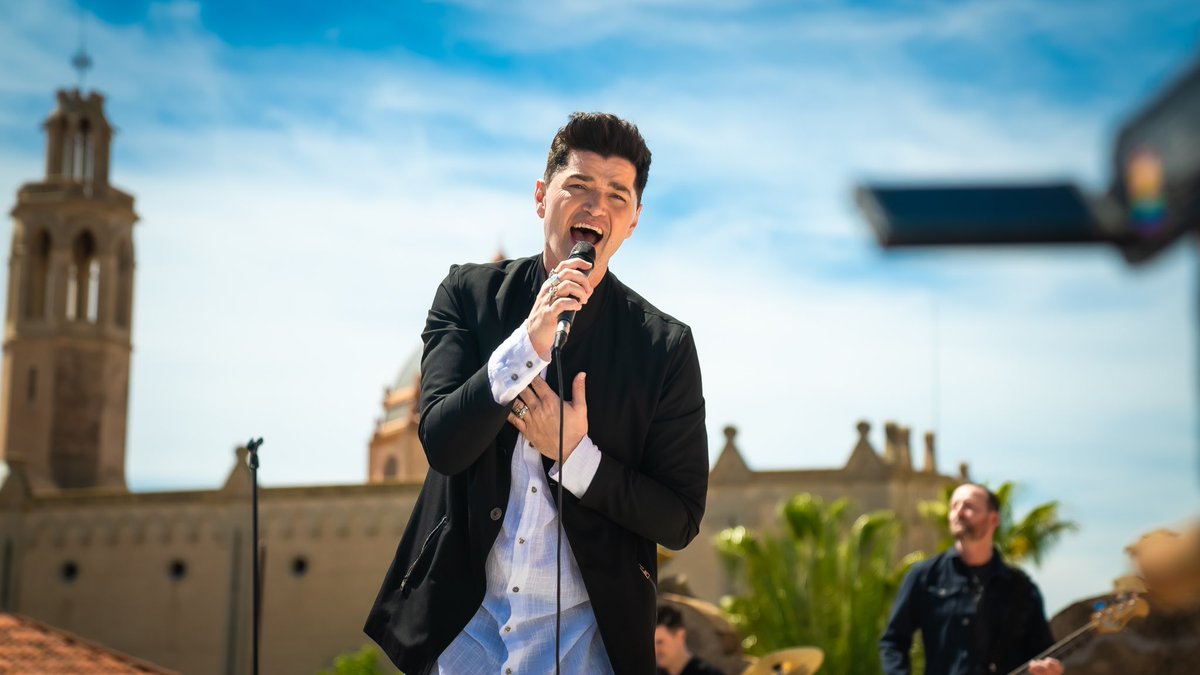 the script tweet media