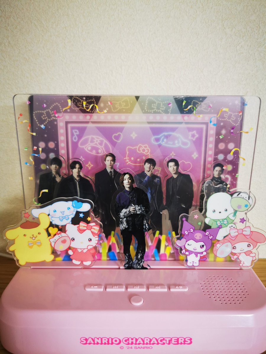ThompsonLu59724's tweet photo. やばい、自宅でハンサムライブが楽しめる！めちゃくちゃ良い #エンジョイアイドルシリーズ
https://t.co/B7SljUqD3G