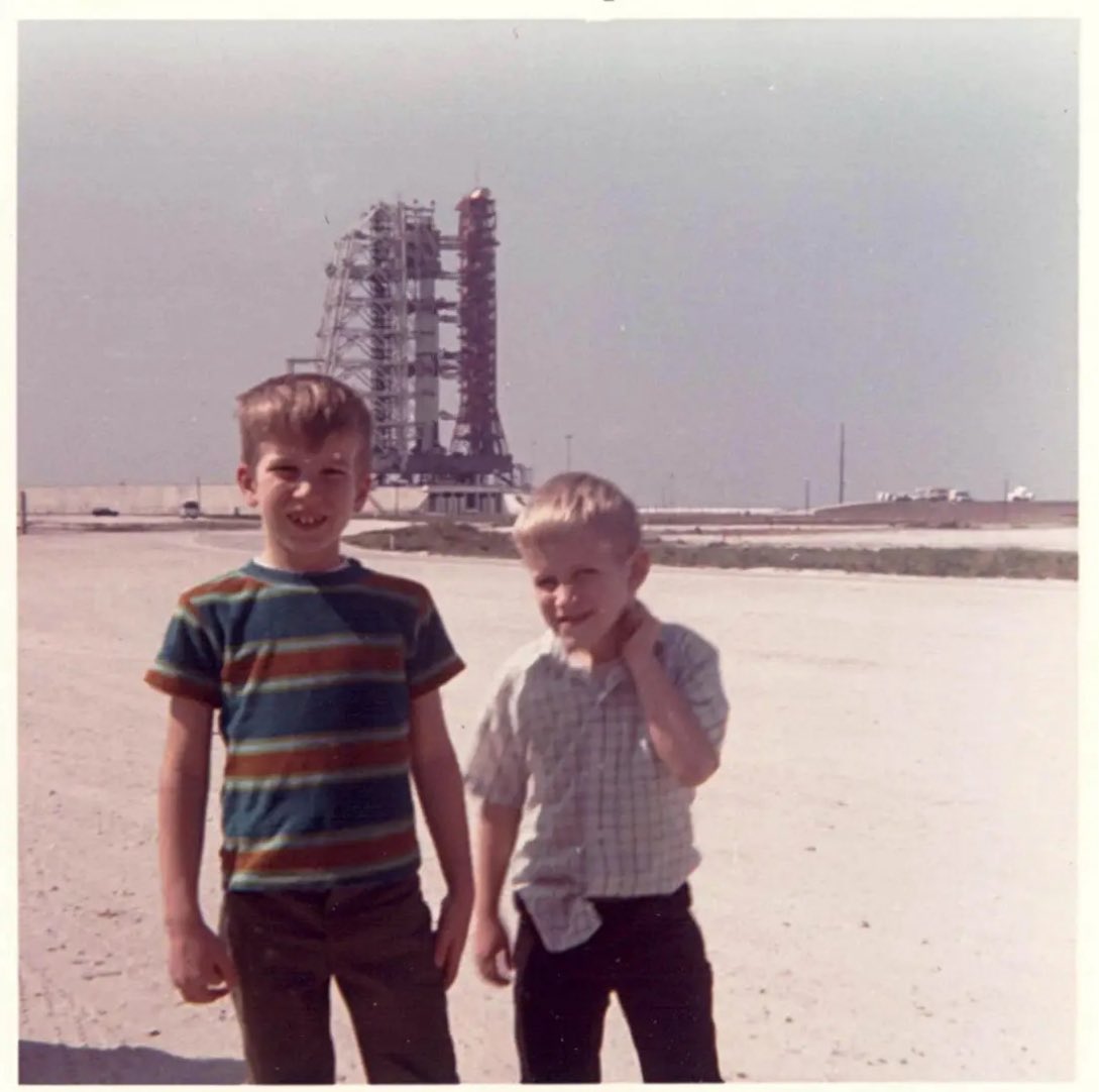 TruthEmoji's tweet photo. @RobManess @TheRealBuzz Same. Amazing to see his ride before Go time. #Tang #Spacesticks https://t.co/jediHRbP0V