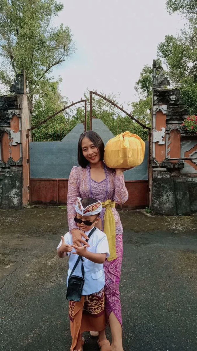 With cowok kecil ❤️🌻💥