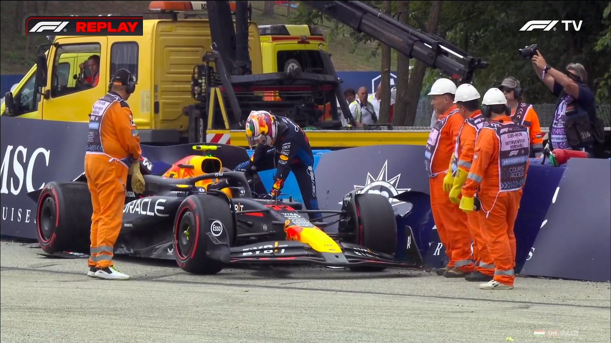 Perez (bence) son şansını kötü kullandı. Bundan sonra Lawson mı geçer kim geçer bilmiyorum.