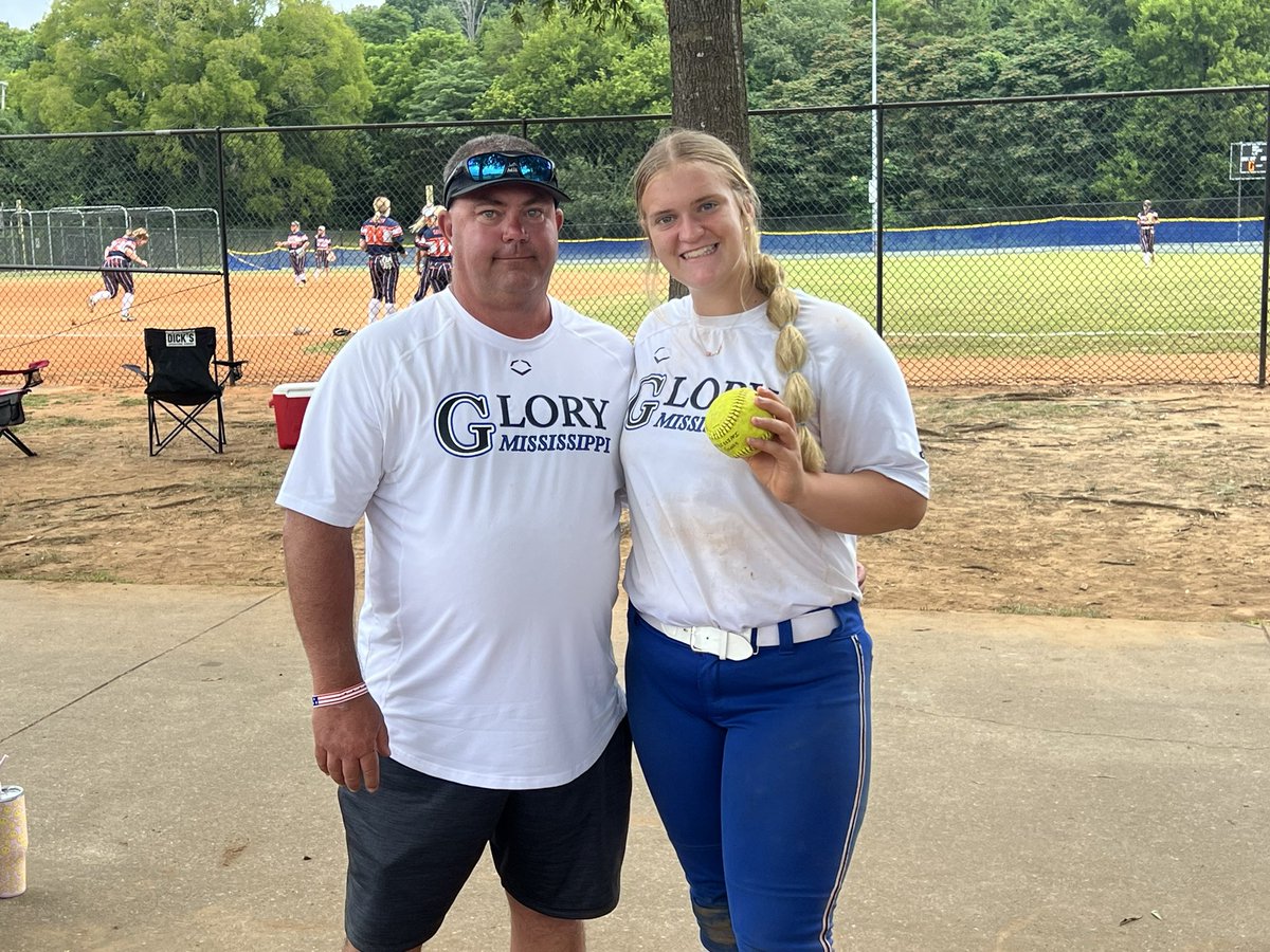 Bertlee Barrett, MS Glory 16U Lewis with a 2 Run 💣 at the Big Orange Showcase #ALLIN