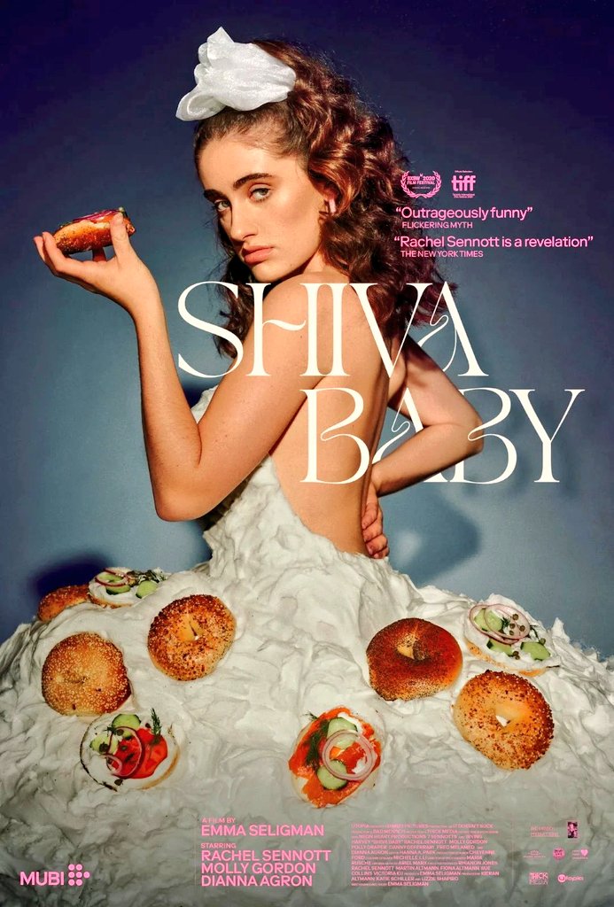 eualacant's tweet photo. 🎬 Ja estem gaudint de la projecció de "Shiva baby"!

🎙️Després de la pel·lícula, gravarem amb Contramaslocas en directe on parlarem sobre el col·lectiu.
✨ Gràcies @aleas_eupv

Ens veiem esta vesprada
#LGTBI #LGTBIQA #podcast
#Shivababy #OrgullAlacant https://t.co/o6NbArVcIv