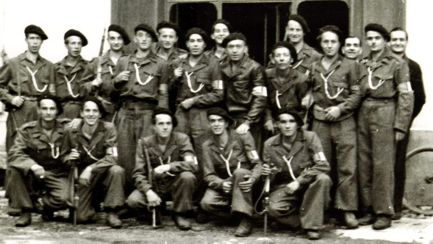 SOEhistory's tweet photo. 🅲 🅵 🅼 🅽
The Corps Franc was a fighting unit of the French Resistance created by Sevenet who led SOE's Detective network, whose W/T operator was Despaigne. It harried the Germans so effectively that a major operation was launched to eliminate them. #CFMN #SOE #WW2 2/4 https://t.co/l1vPmlPvYU
