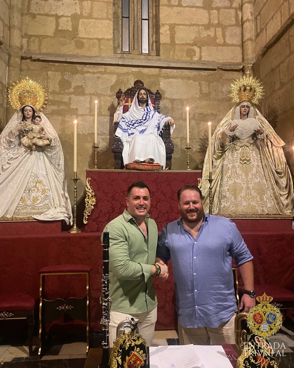 BorriquitaCor's tweet photo. ⚪️🔴COMUNICADO OFICIAL | Acuerdo musical con  @Caidoyfuensanta de Córdoba, así como con @BSMdeDosTorres 
para que acompañen a nuestros Sagrados Titulares durante los próximos 4 años. 

Que nuestros Sagrados Titulares les protejan siempre. https://t.co/213DGdW6W6