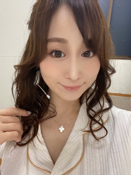今日は川上ゆうがMCします🤣 ほんとにーー笑 https://t.co/gA1j69N8ta<a href="/tag/%E5%B7%9D%E4%B8%8A%E3%82%86%E3%81%86"class="tags"><span>#川上ゆう</span></a><a href="/tag/%E4%BC%8A%E8%97%A4%E6%B2%99%E8%98%AD"class="tags"><span>#伊藤沙蘭</span></a>