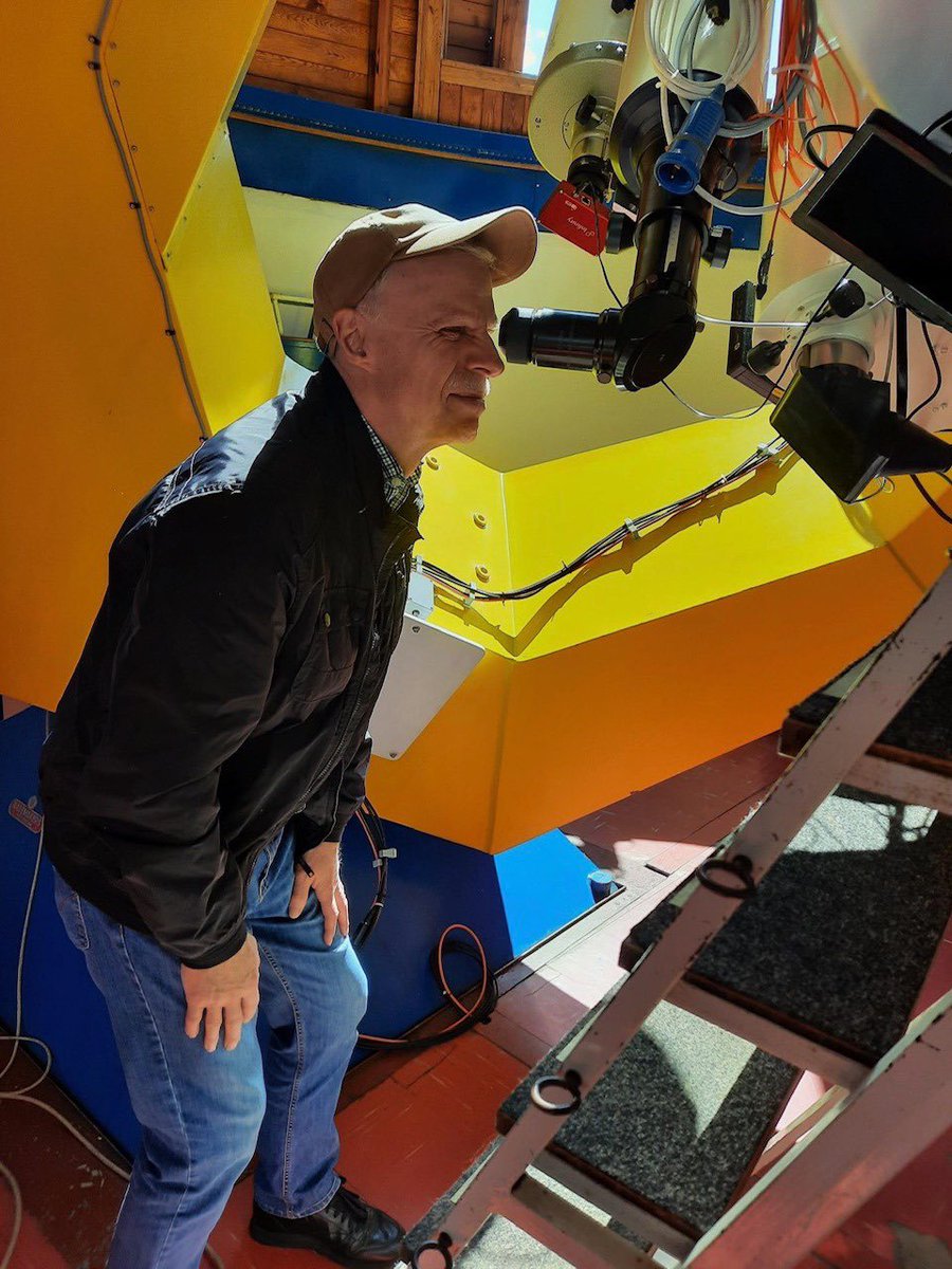 AstronomischeL's tweet photo. Heute Sonnenbeobachtung mit Führung!

Samstag, 20. Juli 2024 um 15:00 Uhr
Dauer: ca. 1,5 Stunden
Teilnahmebeitrag: Erw. 10 € / Kinder, Schüler: frei

Observatorium Hoher List, Schalkenmehren

#hoherlist #observatorium #sternwarte #schalkenmehren #sterene #sonne
#westenergie https://t.co/RNUKijWH1W