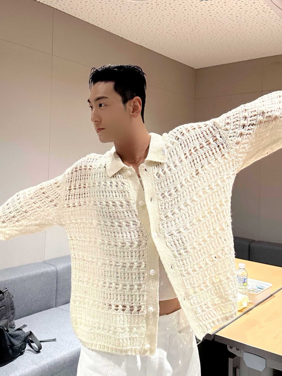 [#B_hind]
2024.07.20
#뉴스페이스

#백호 #강동호 #BAEKHO #KANGDONGHO