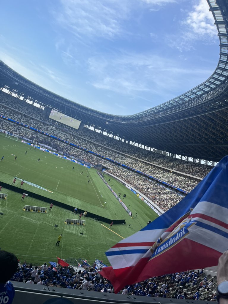 sachiCNS's tweet photo. マリノス🇫🇷強い！前半2点⚽️！
にわかサポ国立参戦中⚡️参戦⚡️ https://t.co/eUBUB9y4yo