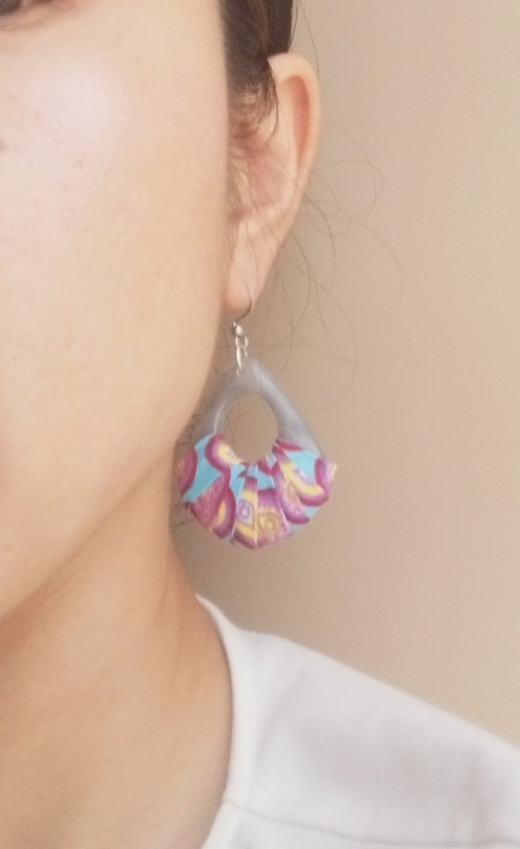 highpearshop1's tweet photo. 続々アップしていきます♬.*ﾟ
 #ハンドメイド
 #アフリカ布
 #アフリカンプリント
 #アクセサリー
 #ピアス
 #イヤリング
 #サージカルステンレス
  #個性的 https://t.co/xixCLJPKn6