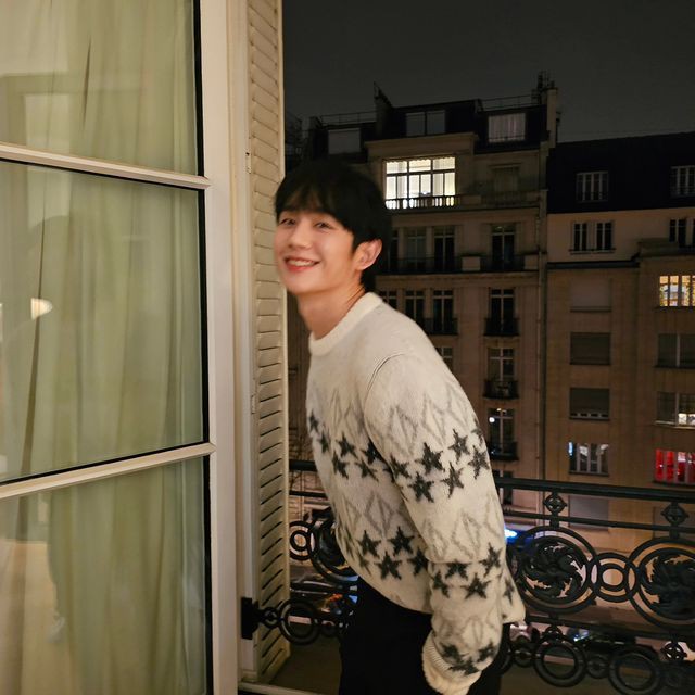ㅤ‌ㅤ‌ㅤ‌ㅤ‌
You are the moonlight of my life. My precious, finnest, absolutely gorgeous man.
ㅤ‌ㅤ‌ㅤ‌ㅤ‌