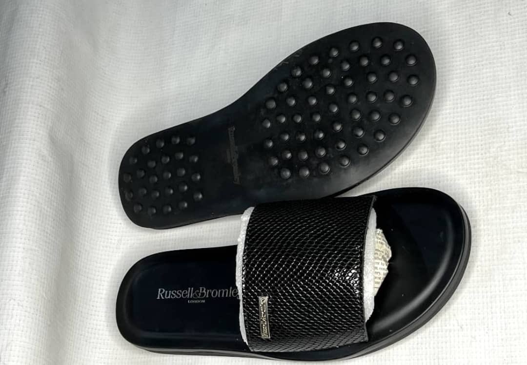 Anty_phaty's tweet image. R&amp;amp;B 
LONDON
40-45
#19k 
Location kaduna 
Delivery nationwide